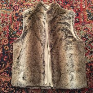 SKEA reversible faux fur vest